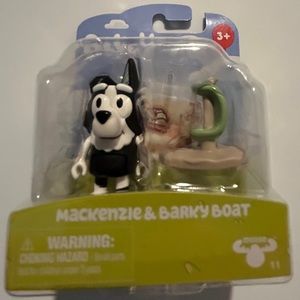 Original Bluey figures new-